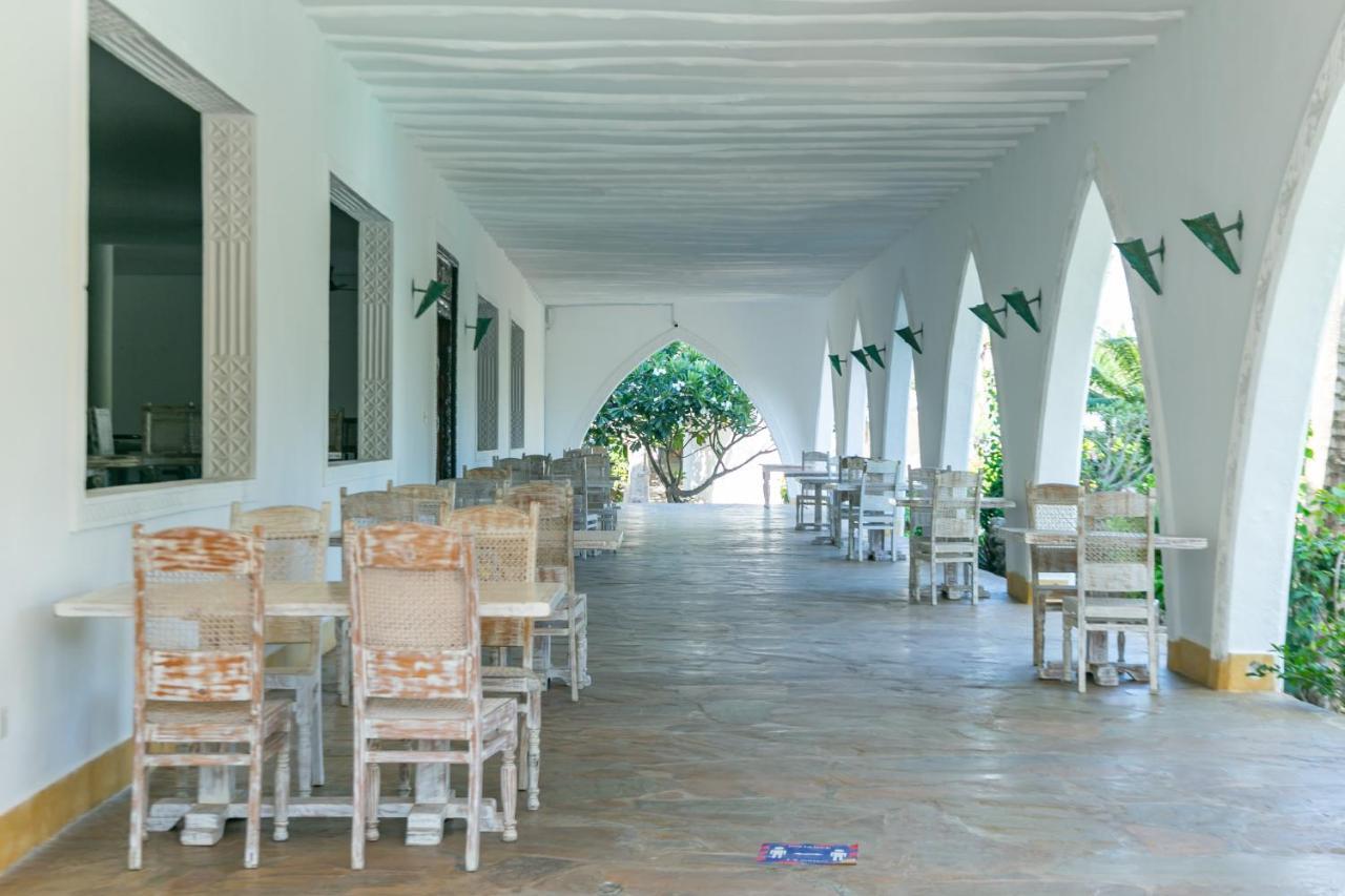 Sun Palm Beach Resort Watamu Eksteriør billede