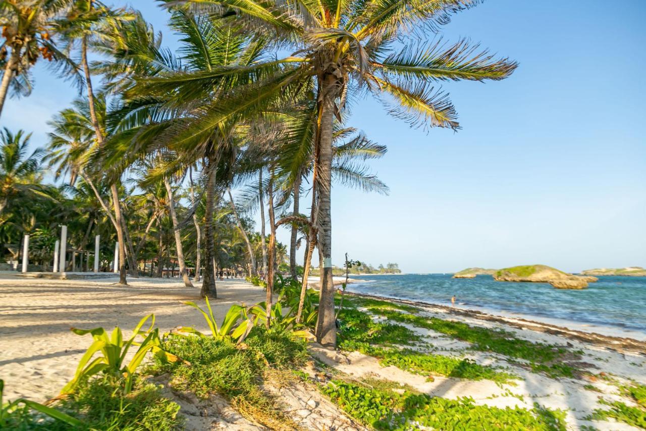 Sun Palm Beach Resort Watamu Eksteriør billede