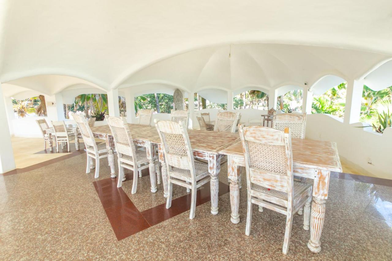 Sun Palm Beach Resort Watamu Eksteriør billede