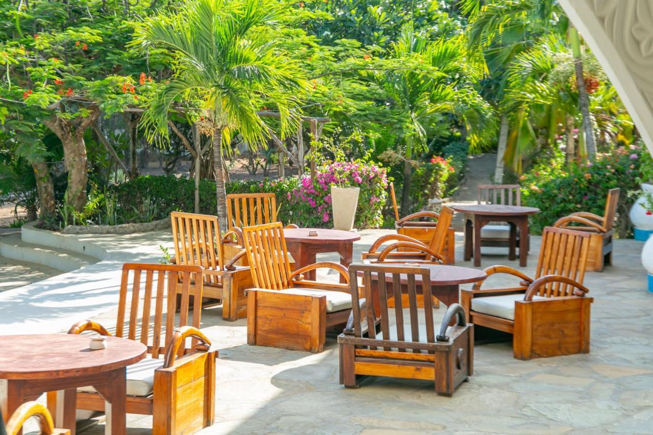 Sun Palm Beach Resort Watamu Eksteriør billede