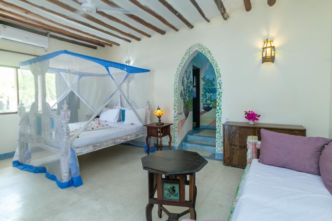 Sun Palm Beach Resort Watamu Eksteriør billede